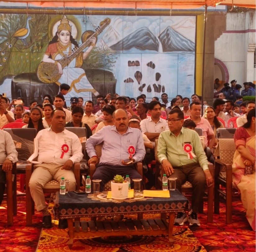 जवाहर नवोदय विद्यालय में 2025-26 का वार्षिकोत्सव धूम धाम के साथ मनाया गया।