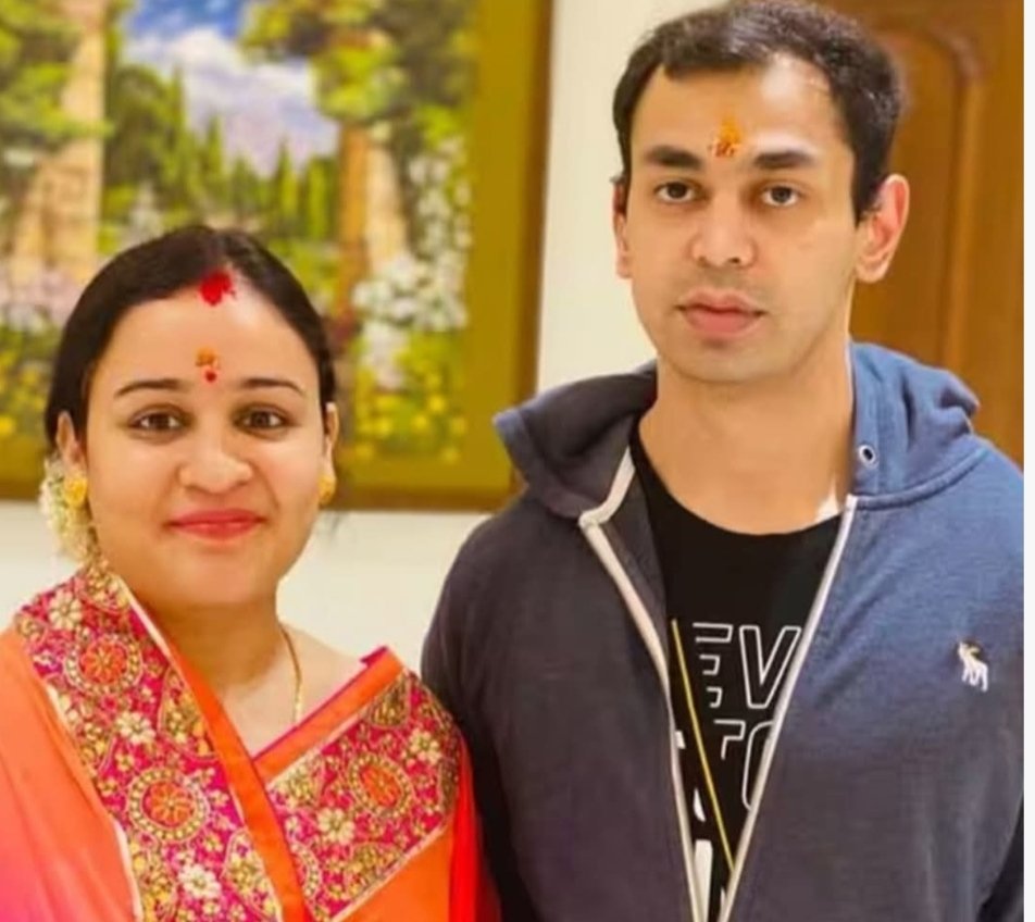 सपा प्रमुख अखिलेश यादव के भाई और भाजपा नेता अपर्णा के पति प्रतीक यादव का बुधवार को निधन हो गया है।