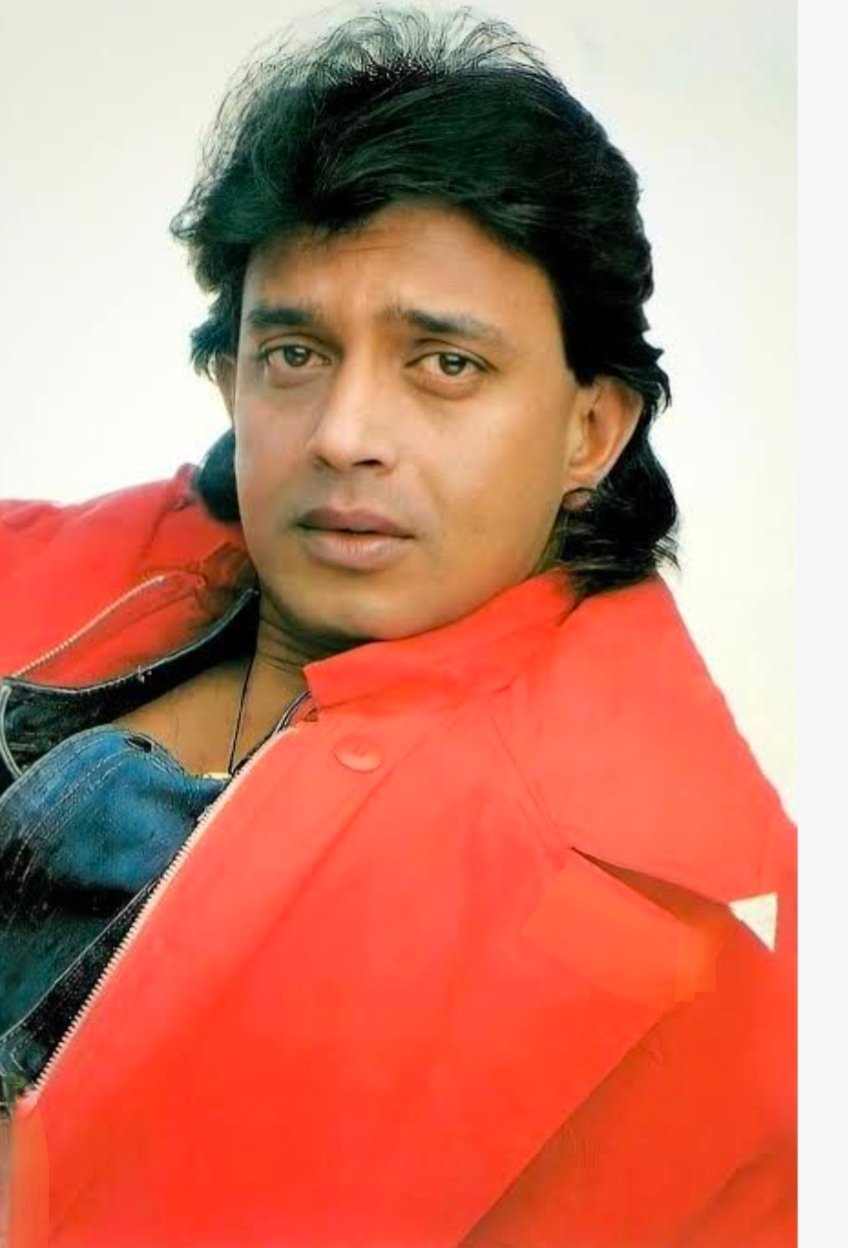पश्चिम बंगाल सरकार ने दिग्गज अभिनेता और बीजेपी नेता मिथुन चक्रवर्ती को सूचना एवं सांस्कृतिक मामलों के विभाग में सलाहकार नियुक्त किया है और उन्हें कैबिनेट मंत्री का दर्जा दिया गया है।